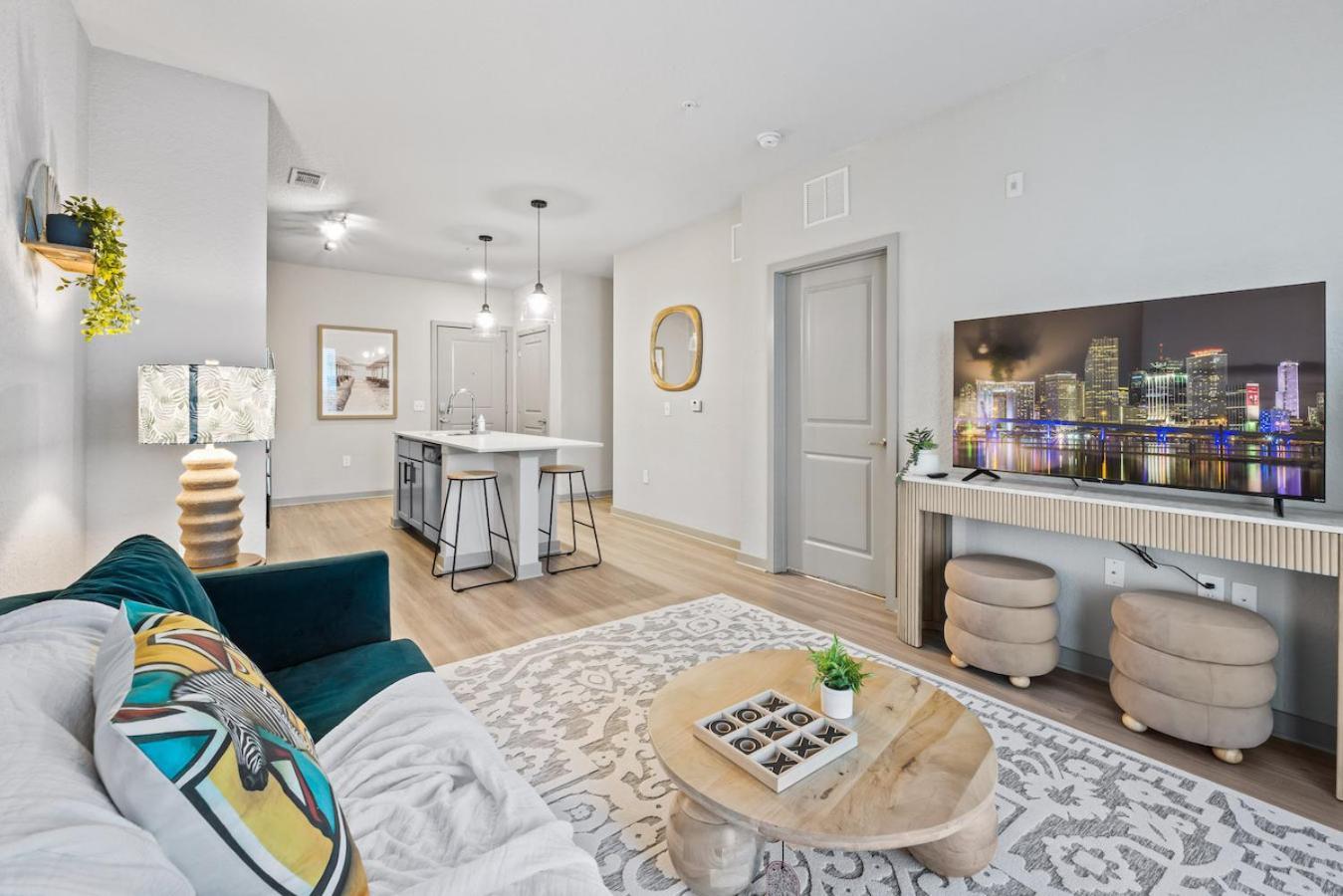 Tropical Field 1 Bed In Downtown With Free Parking Daire St. Petersburg Dış mekan fotoğraf